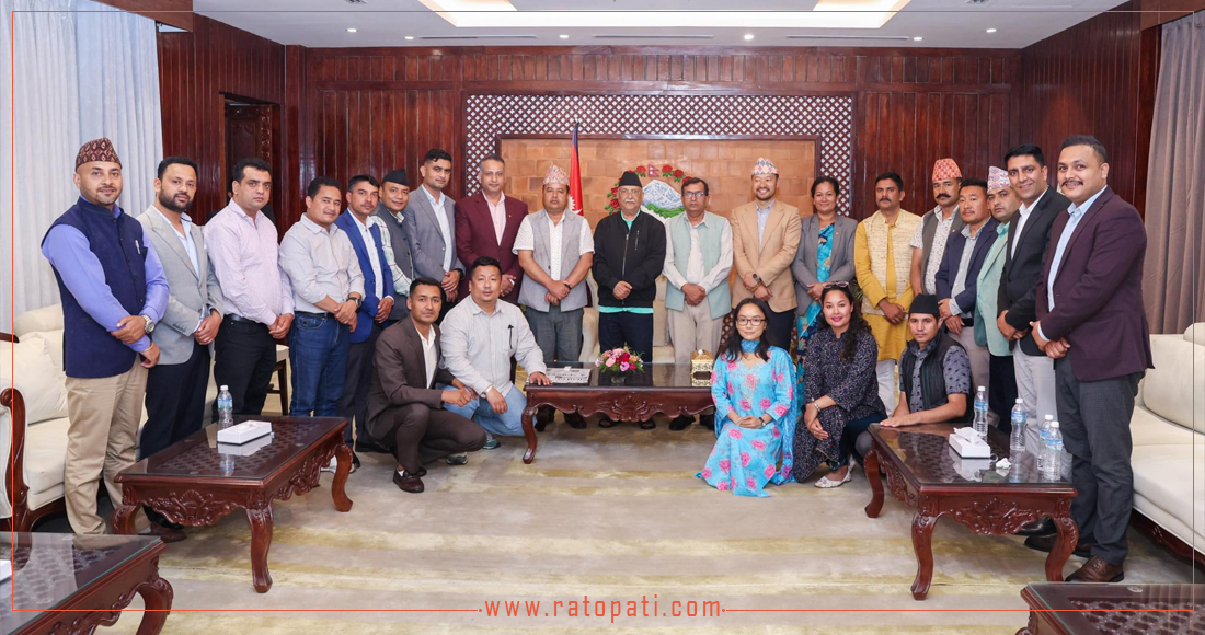 युवासंघलाई ओलीको ‘टिप्स’ : पोखराबाट फर्कँदा कसैको अनुहार रातोपिरो नहोस् !