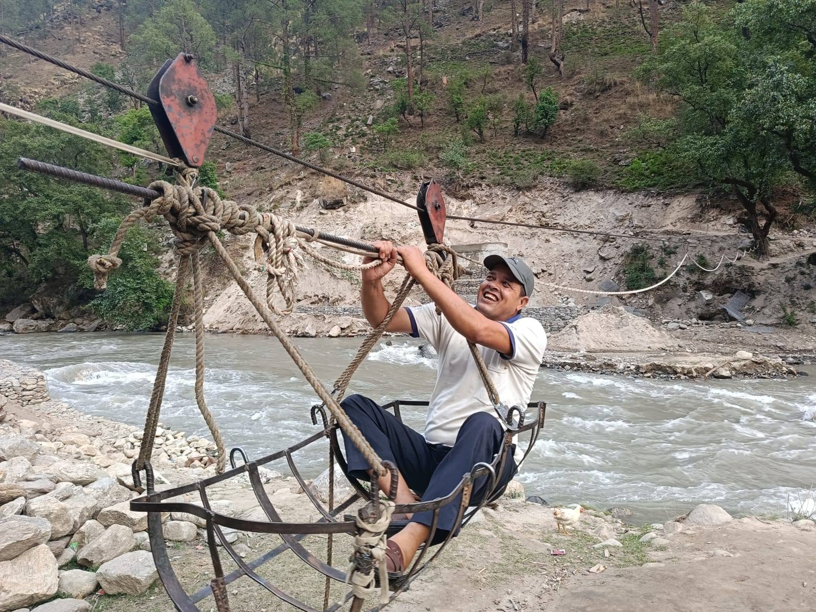 हुम्लाकाे तुइन